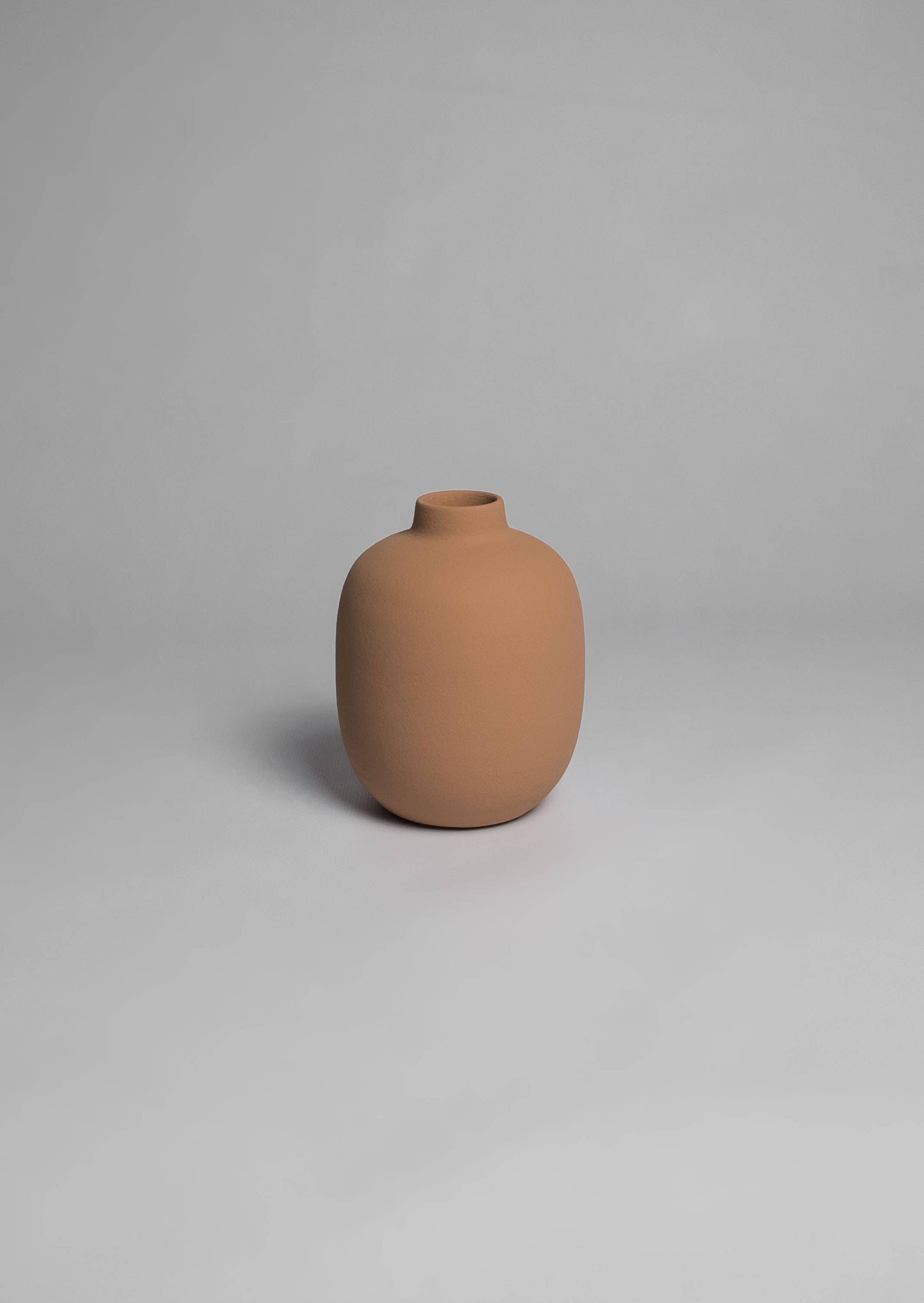 Amora Vase